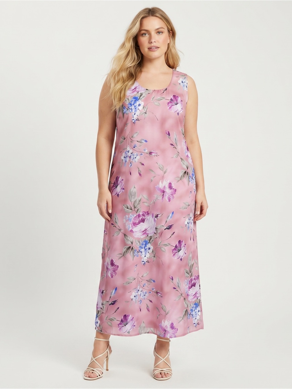 VINTAGE VICKI WAYNE Floral Maxi Dress